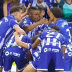 El Alavés quiere seguir mirando hacia arriba entre la resurrección de Mariano y las dudas sobre el futuro de Antonio Blanco