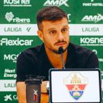El Elche se niega a dejarse arrastrar por el 0-5: «Ni fuimos un desastre ni cuando ganemos seremos una maravilla»